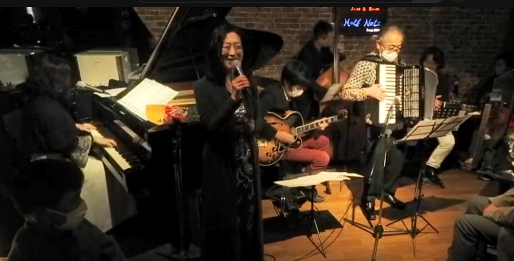 ���C�u�X�e�[�W